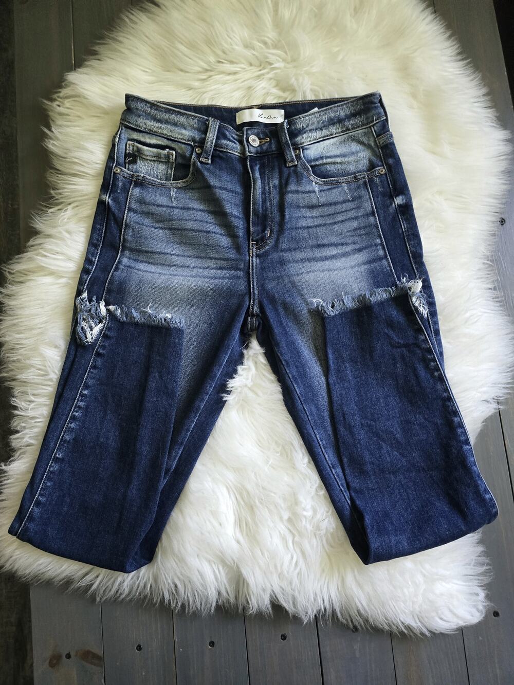 EUC Kancan Estilo Raw Hem Skinny Jeans - 27 waist